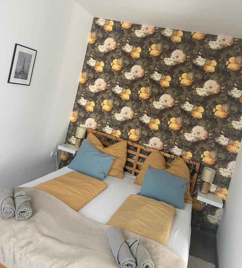 Gyoengy Apartman Sopron Ngoại thất bức ảnh